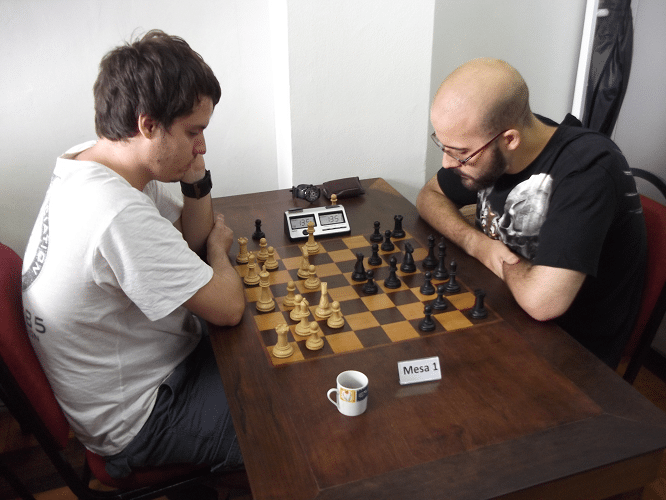 1ª rodada - Leo Simões vs Renato Werner
