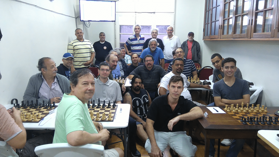 Capivara Feliz - Chess Club 