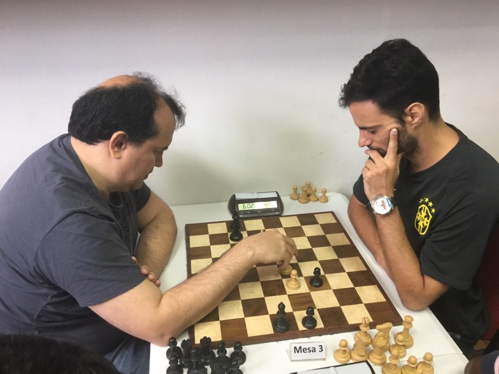 SÓ PARTIDA FEIA! Xadrez de Rua no Chess.com 30 - Blitz 3+0 