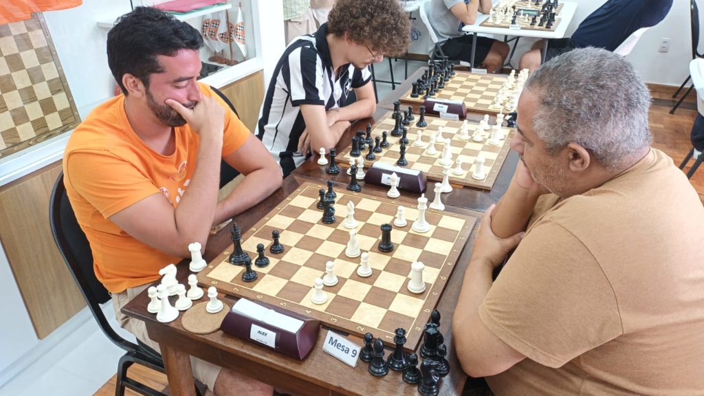 Venha para o Rápido FIDE de Agosto – Associação Leopoldinense de